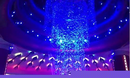 菠菜游戏网上直营：对于喜欢菠菜和LOL游戏的朋友们，赌场送免费体验金是一种极具吸引力的体验。这篇文章将详细介绍这一话题，让你了解如何获取和使用这些体验金，以及如何在赌场中提高你的赢钱机会。